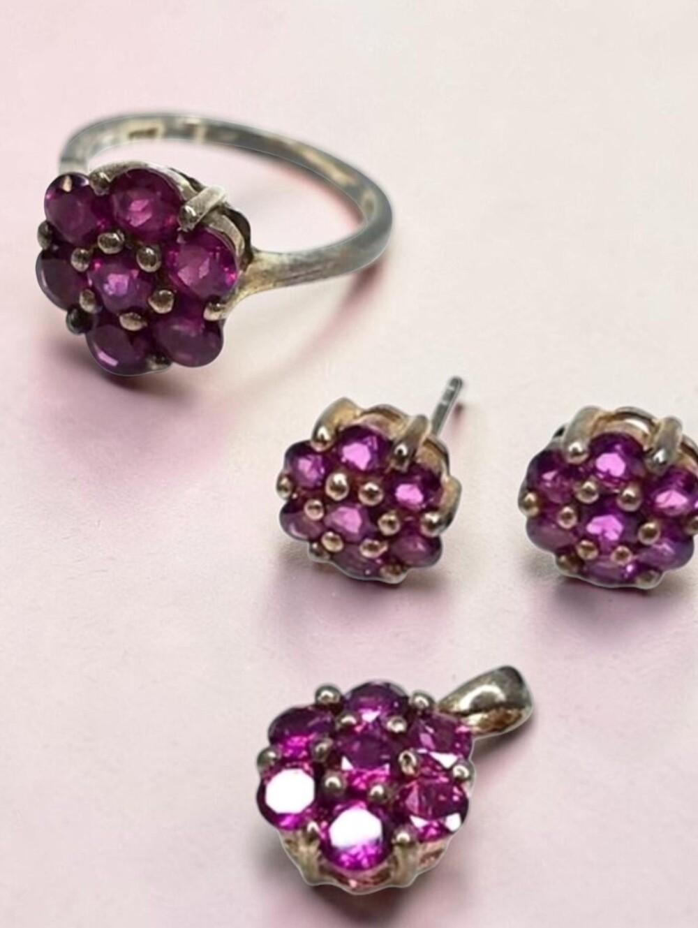 Vintage 925 Sterling Silver Garnet Cluster Ring Earrings Pendant Set 6